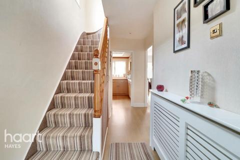 3 bedroom semi-detached house for sale, Shakespeare Avenue, Hayes