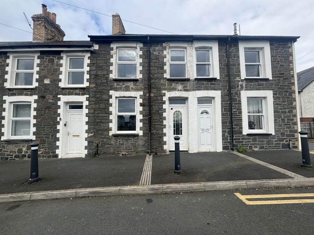Trefechan, Aberystwyth SY23 2 bed terraced house for sale £215,000