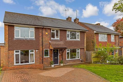 4 bedroom detached house for sale, Mill Way, East Grinstead, West Sussex