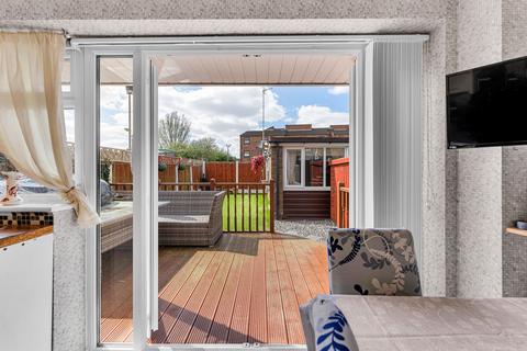 59 Netherfield, Widnes, WA8 8BY