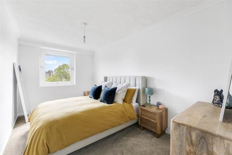 2 bedroom apartment for sale, Puteaux House, Mace Street, London, E2
