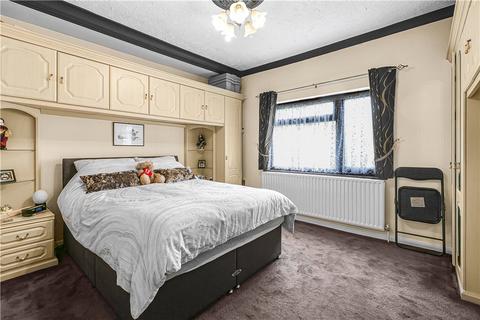 4a Farnley Road, London, SE25 6PA