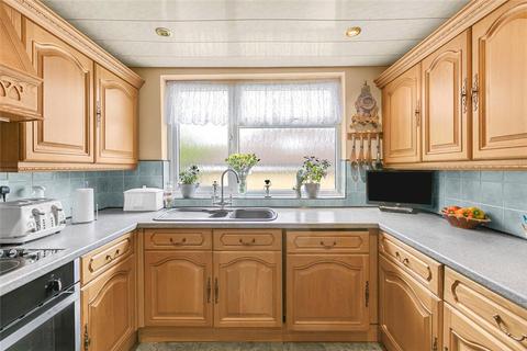 4a Farnley Road, London, SE25 6PA
