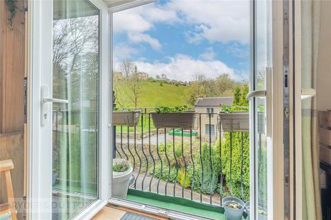 2 bedroom apartment for sale, Bryndlee Court, Holmfirth, West Yorkshire, HD9