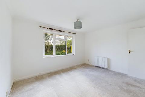 5 Barn Close, Shebbear, Beaworthy, EX21 5SD