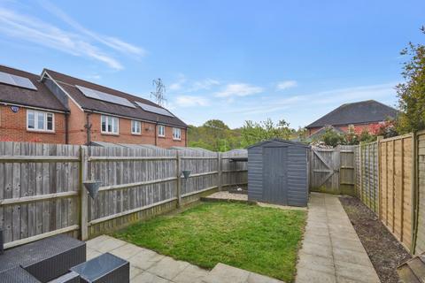 2 bedroom end of terrace house for sale, Perch Close, Ashford TN23