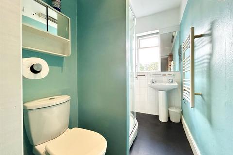209 Huddersfield Road, Diggle, Oldham, OL3 5PF