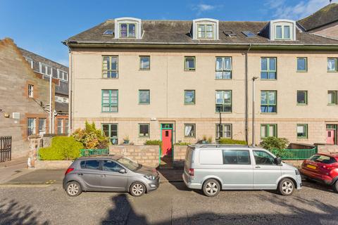 18/1 Windsor Place, Edinburgh, EH15 2AA
