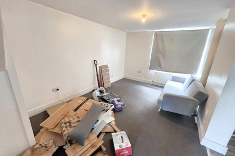 2 bedroom maisonette for sale, Neville Court, sulgrave, Washington, Tyne and Wear, NE37 3DY