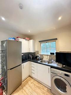 1 bedroom in a house share to rent, Old Redding, Harrow HA3