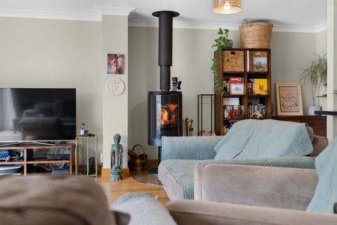 28 Weavers Field, Girton, Cambridge, CB3 0XB