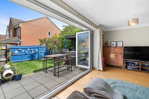 28 Weavers Field, Girton, Cambridge, CB3 0XB
