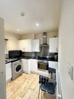 1 bedroom in a house share to rent, Old Redding, Harrow HA3
