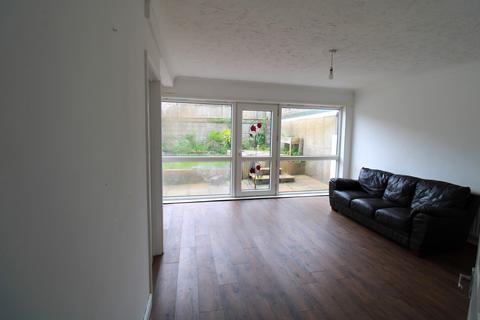 46 Greenfields Avenue, Bridgend, CF31 4SR