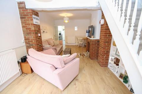 2 bedroom terraced house for sale, George Street, King's Lynn, PE30