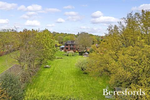 5 bedroom detached house for sale, Fryerning Lane, Ingatestone, CM4