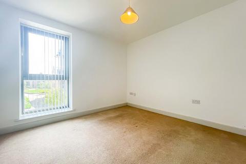 1 bedroom apartment to rent, Fire Fly Avenue, Swindon SN2