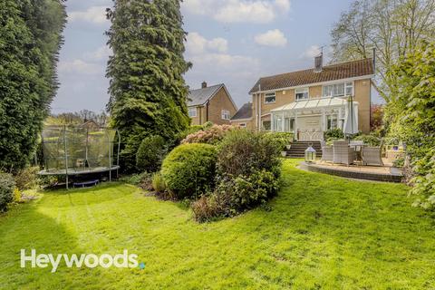 3 bedroom detached house for sale, Abbots Way, Westlands, Newcastle under Lyme