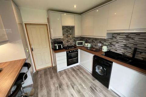 3 bedroom semi-detached house for sale, Moor End Road, Halifax HX2