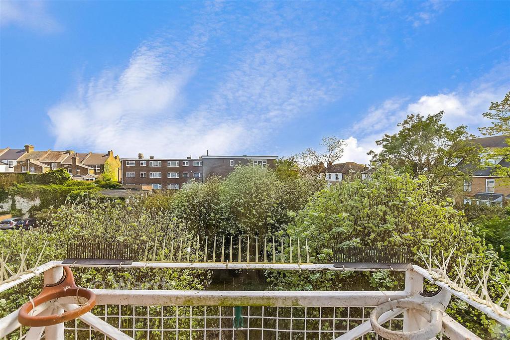 Balcony / Terrace