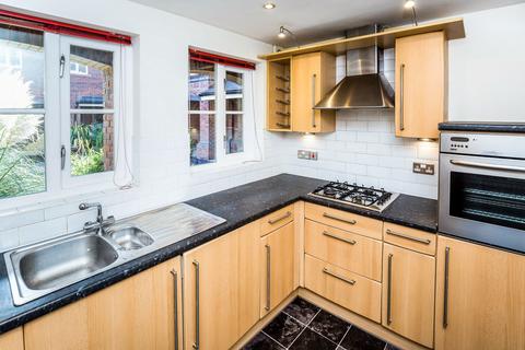 2 bedroom apartment to rent, Towergate, Chester, CH1