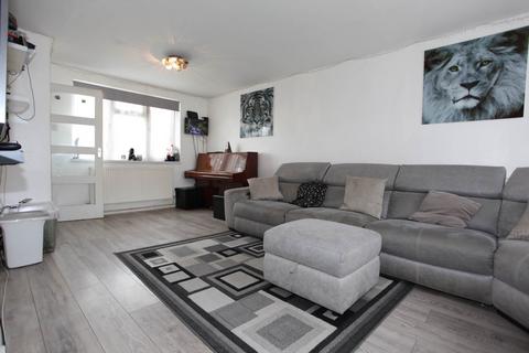 3 bedroom terraced house for sale, Ashwood Road, Potters Bar