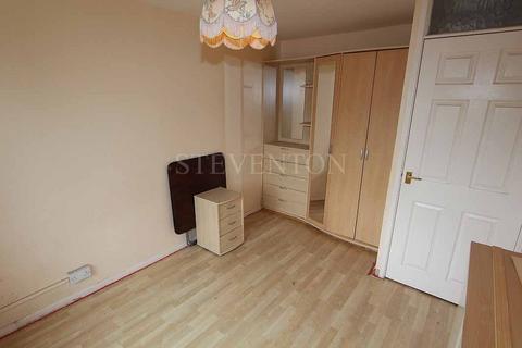 57 Bridgnorth Road, Wolverhampton, WV6 8AF
