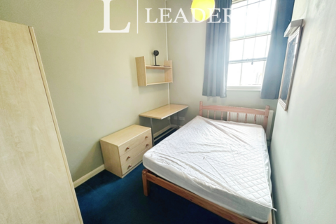1 bedroom townhouse to rent, Towles Mill, Queen Street, LE11