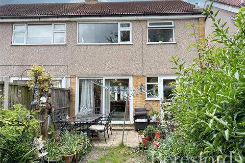 4 Denbigh Close, Hornchurch, RM11 3EA
