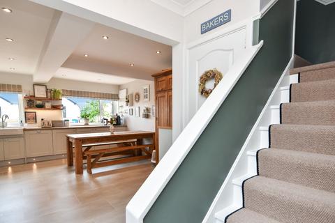 104 Ness Road, Shoeburyness, Southend-on-sea, SS3 9DJ