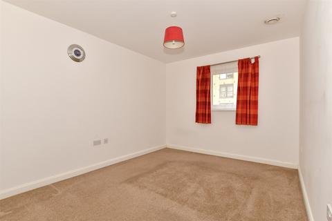 1 bedroom flat for sale, Station Road, Strood, Rochester, Kent