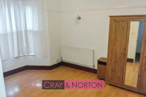 65 Whitehall Road, Thornton Heath, CR7 6AF