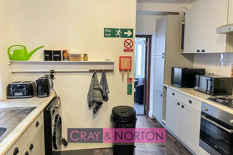 65 Whitehall Road, Thornton Heath, CR7 6AF