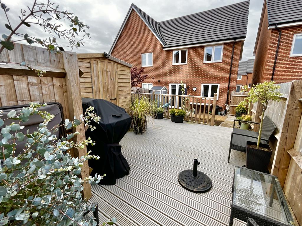 Immaculate &amp; Modern Three Bedroom Family Home...