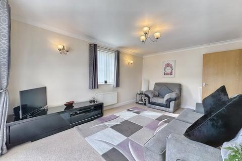 2 bedroom flat for sale, Lower Corniche, Hythe, Kent. CT21