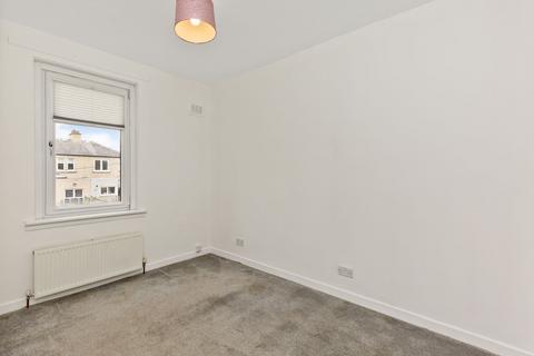 9/4 Glendevon Park, Edinburgh, EH12 5XD