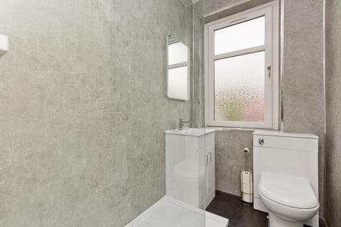 9/4 Glendevon Park, Edinburgh, EH12 5XD