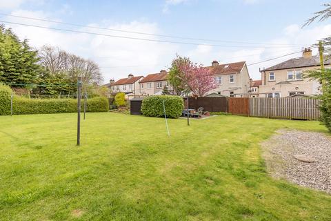 9/4 Glendevon Park, Edinburgh, EH12 5XD