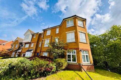 2 bedroom apartment for sale, Greenhaven Drive, Thamesmead London, SE28 8FR