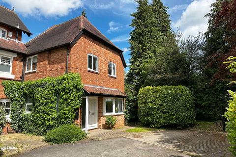 3 bedroom semi-detached house for sale, Myton Gables, Holioake Drive, Warwick