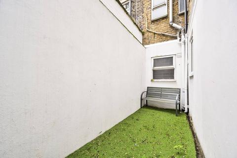2 bedroom maisonette to rent, Warwick Road, Kensington, London, W14