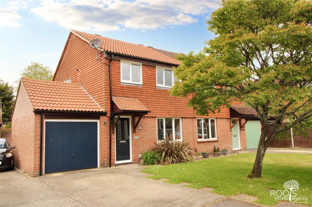 Front Drive &amp; Garage