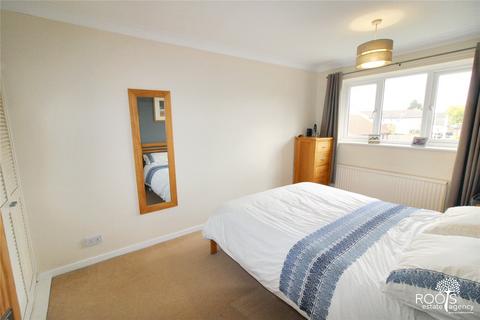 17 The Quantocks, Thatcham, RG19 3SF