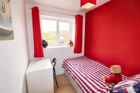 17 The Quantocks, Thatcham, RG19 3SF