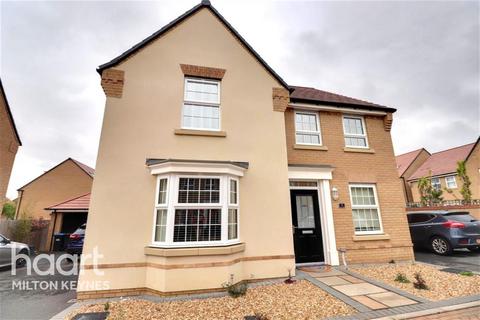 4 bedroom detached house to rent, Selby Gardens, Eagle Farm South
