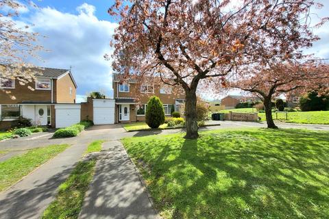 3 bedroom semi-detached house for sale, Thornley Close, Whickham NE16