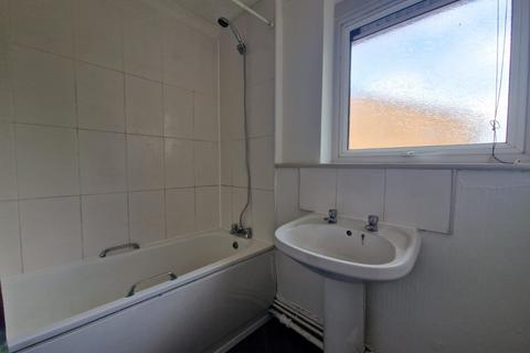 3 bedroom end of terrace house for sale, Lewis Close, Wigan