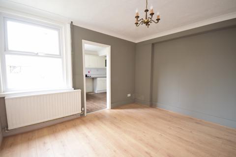 3 bedroom apartment to rent, Alfold Road Cranleigh GU6