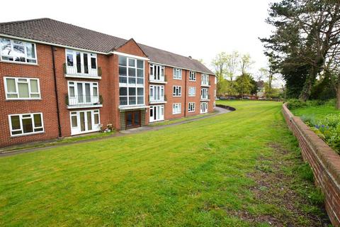 2 bedroom apartment for sale, Wray Common Road, Reigate