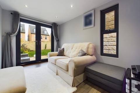 4 bedroom detached house for sale, Hulford Street, Upper Newbold